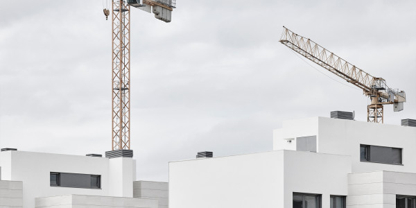 Proyectos de Rehabilitaciones El Saucejo · Cumplimiento de Normativas y Permisos