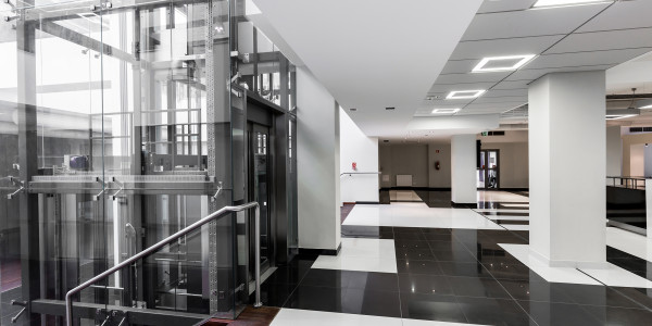 Proyectos de Rehabilitaciones El Saucejo · Instalación de Ascensores
